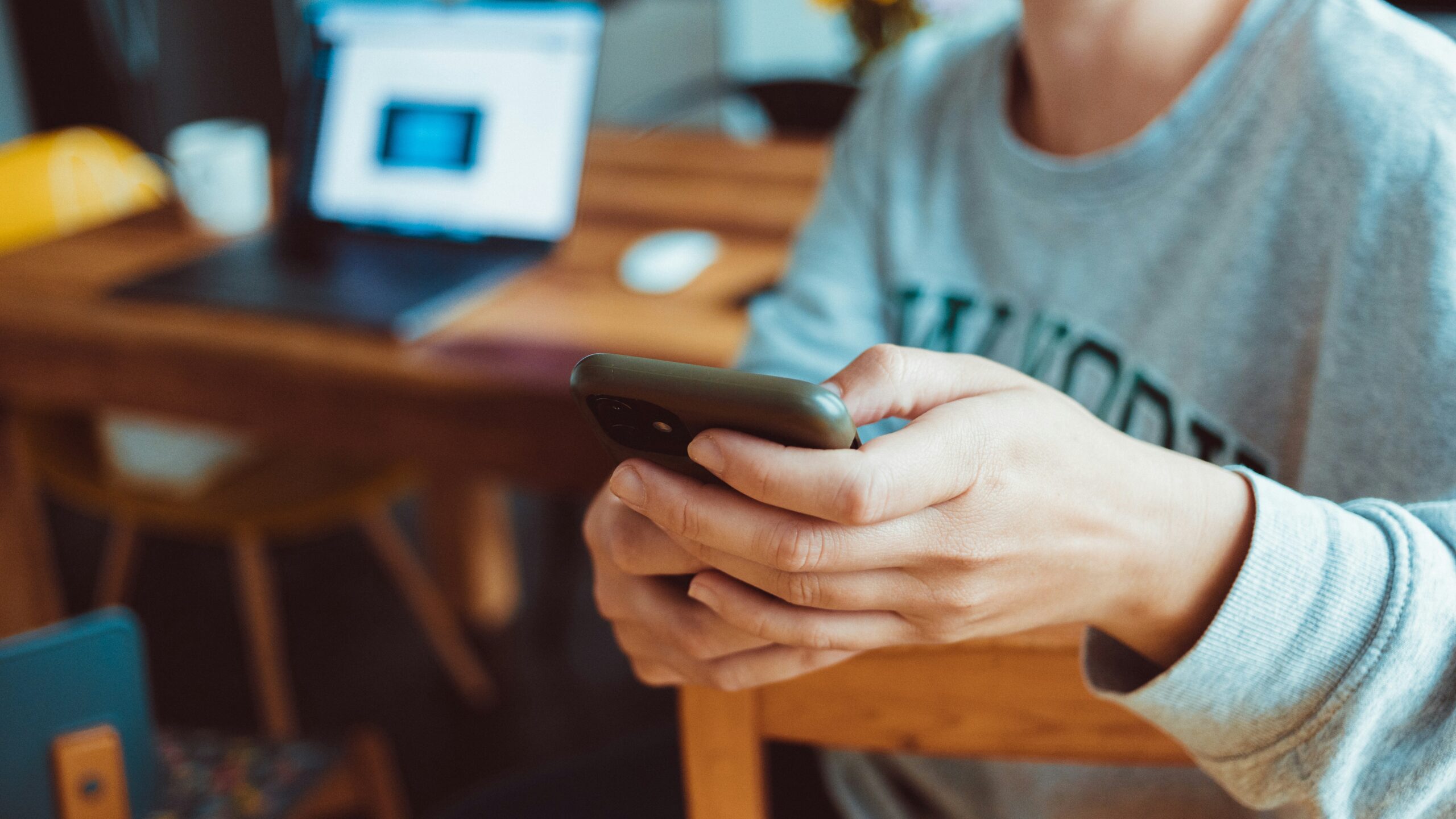 Cybergrooming kindgerecht erklären
